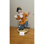 A Royal Doulton figurine 'The Clown', HN 2890. In good condition.