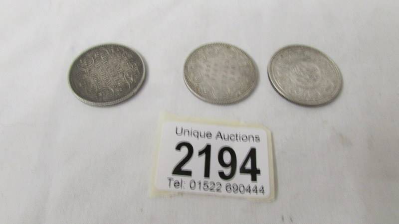 3 high grade India one rupee coins, 1879, 1889, 1912. - Image 2 of 2