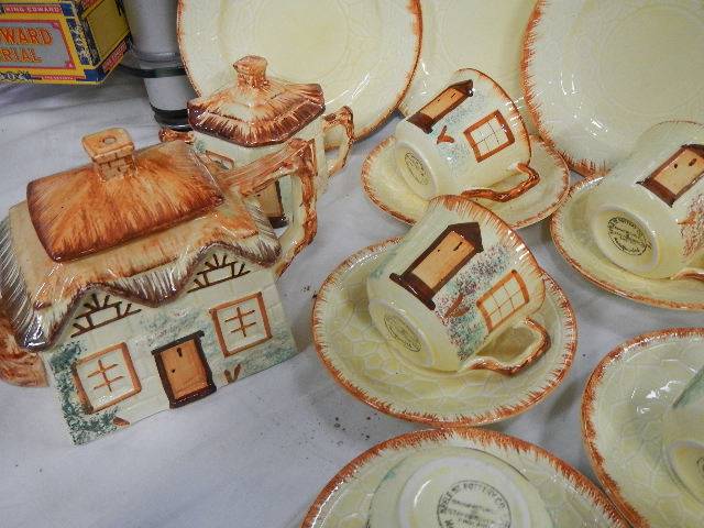 In excess of 20 pieces of cottage ware ceramics. - Image 2 of 2
