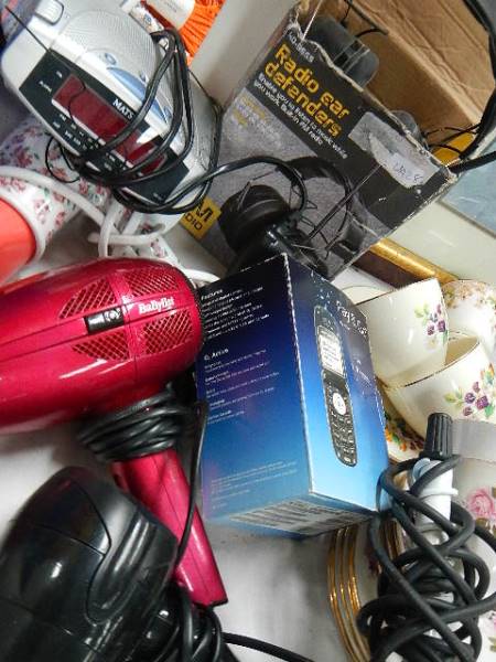 A mixed lot including hair dryer, radio, head phones etc. - Image 2 of 4