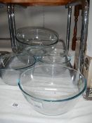 A good lot of glass and Pyrex mixing bowls.