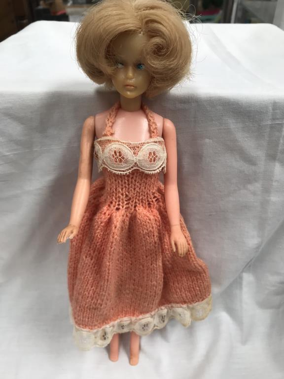 5 vintage Tressy dolls - Image 2 of 6