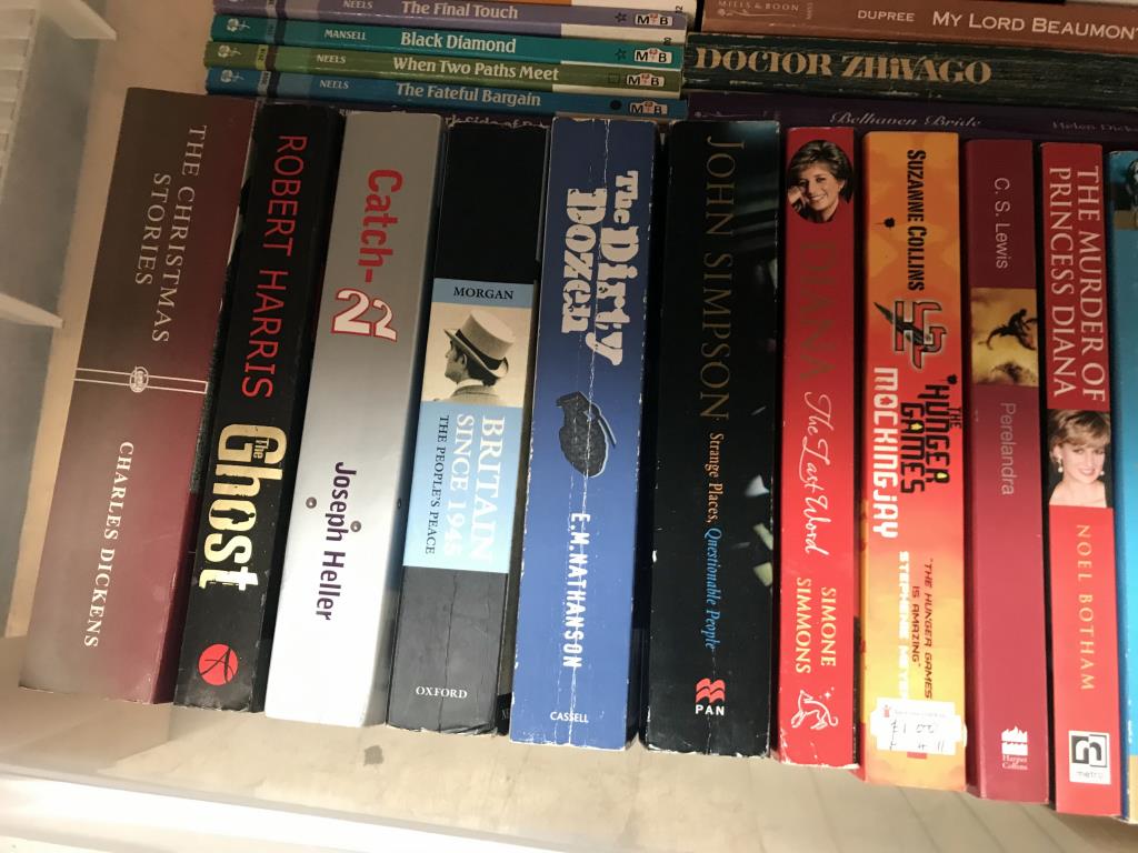 A good lot of paperbacks (including some new) - Image 10 of 15