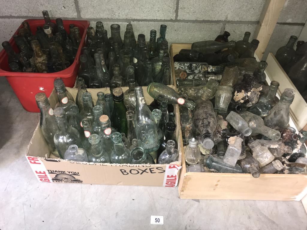 4 boxes of clean & dirty bottles