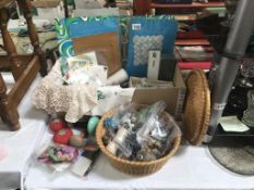 An interesting lot of vintage sewing items including buttons, beads,