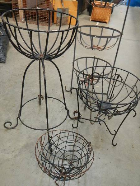 A quantity of wire work garden planters. - Image 2 of 2
