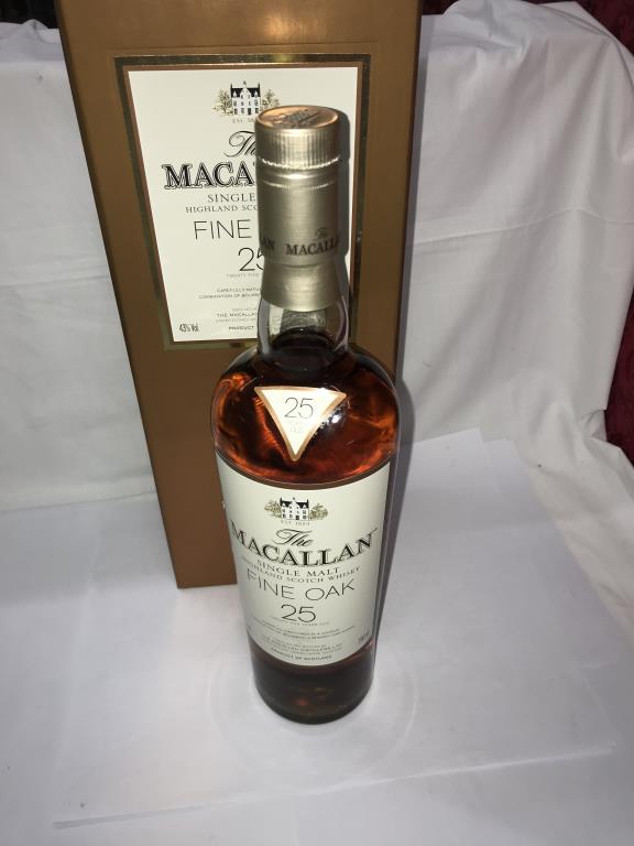 Five boxed bottles of Scotch whisky - Macallan 25 yr, Macallan 18 yr, Johnnie Walker Blue Label, - Image 12 of 24