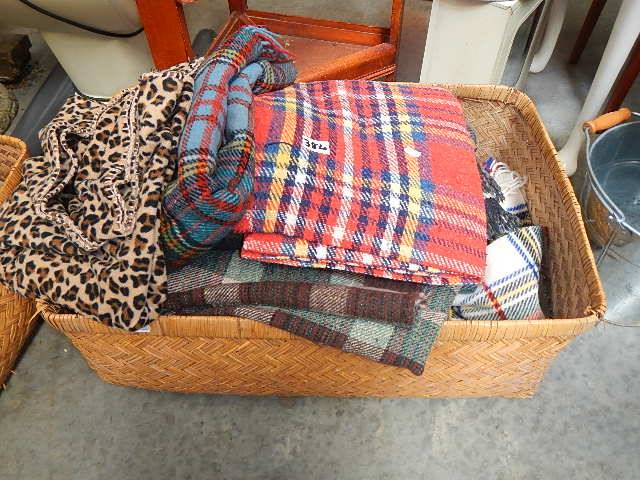 A mixed lot of picnic blankets etc.