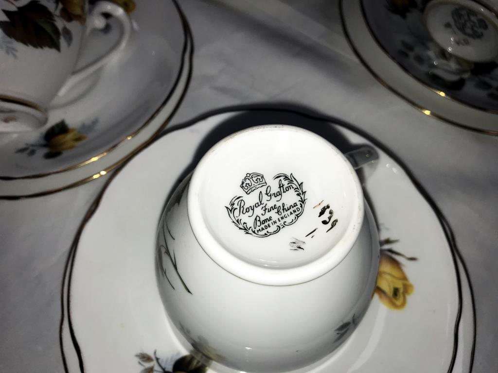 A Royal Grafton yellow & white rose tea set - Image 2 of 2