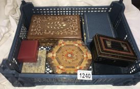 A mixed lot of jewellery boxes etc.