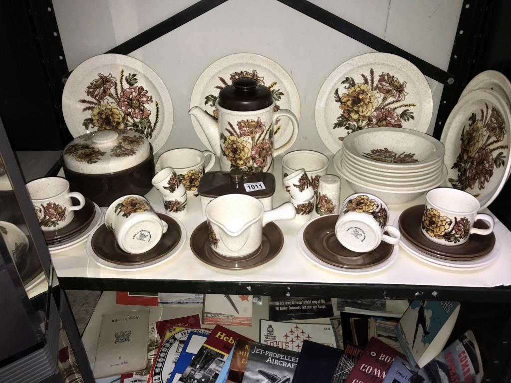 A quantity of Royal Worcester Palissy Charlotte dinner/tea ware, approx.