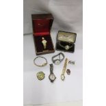 A mixed lot of vintage and other ladies wrist watches.