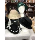 4 ladies hats and a hatbox (a/f) Includes 2 French wool/linen hats,