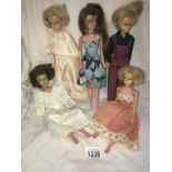 5 vintage Tressy dolls