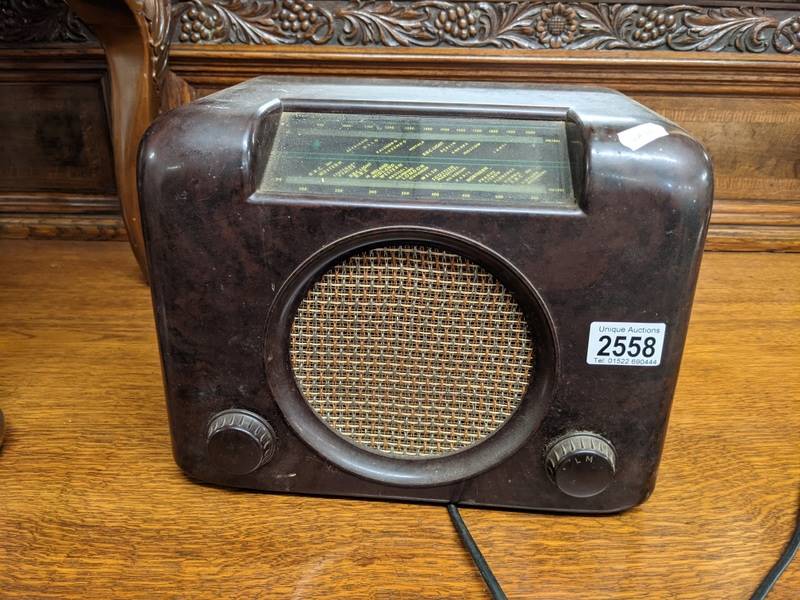 A vintage bakelite radio.