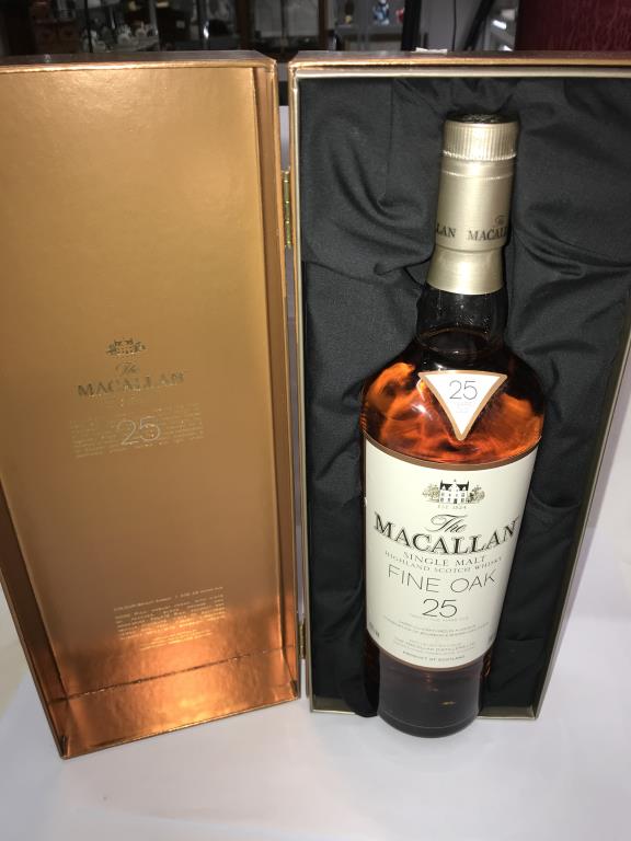 Five boxed bottles of Scotch whisky - Macallan 25 yr, Macallan 18 yr, Johnnie Walker Blue Label, - Image 14 of 24