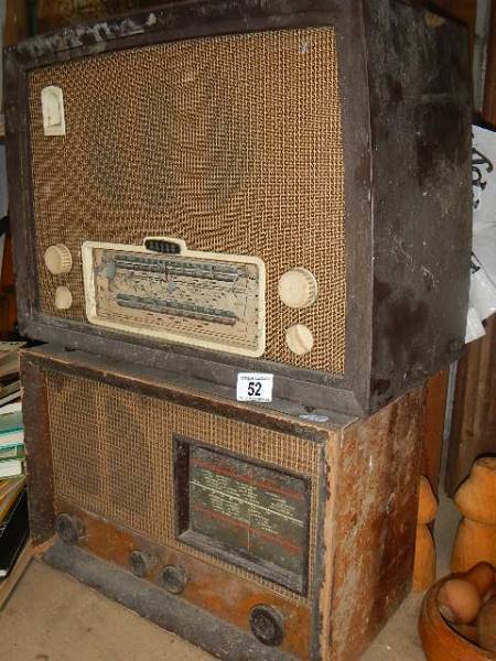 Two old radio's. - Image 2 of 2