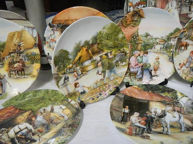 A large quantity of collector's plates. - Image 3 of 4