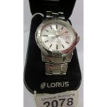 A Lorus gent's wrist watch.