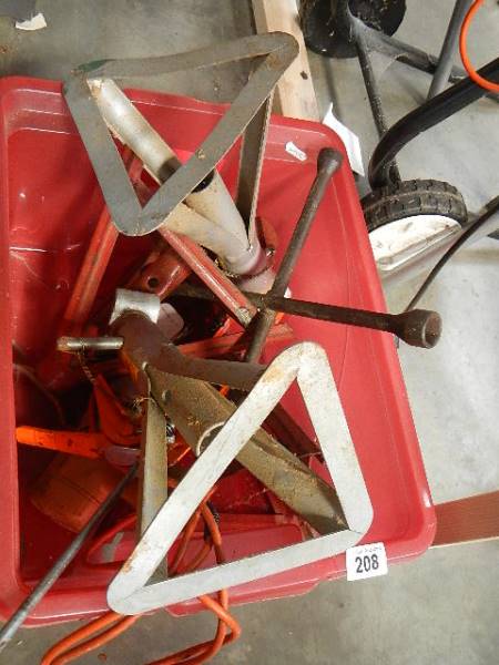 A box containing car axle stands. - Image 2 of 2
