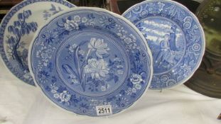 Three Spode blue and white plates.
