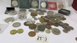 A mixed lot of coins including crowns.