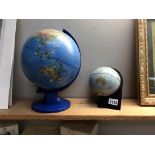 2 world globes