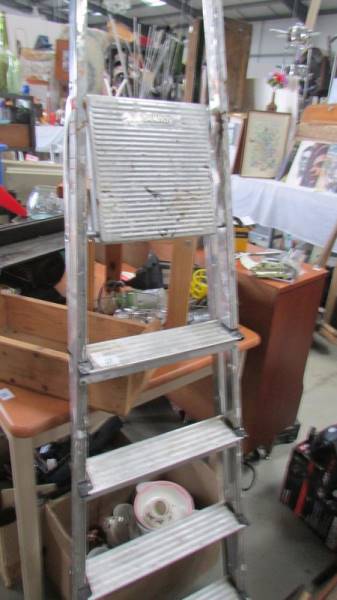 A Beldray step ladder.