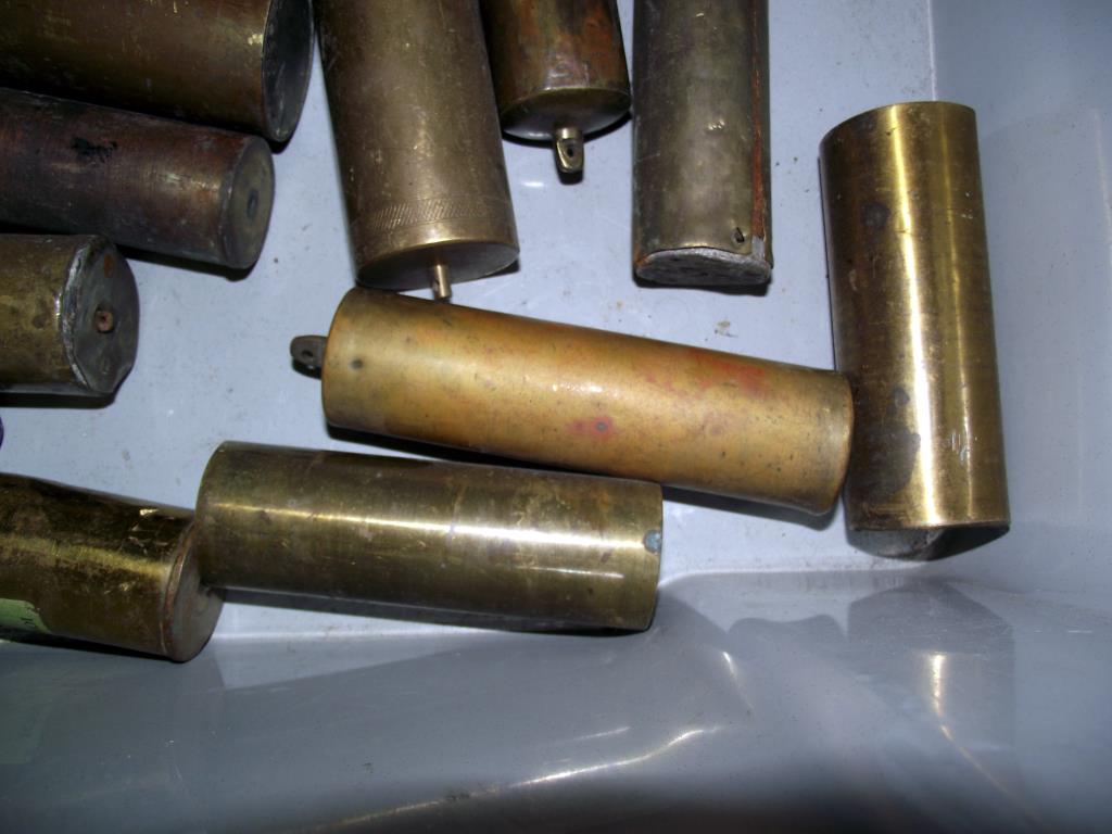 A quantity of brass clock weights. - Image 2 of 5