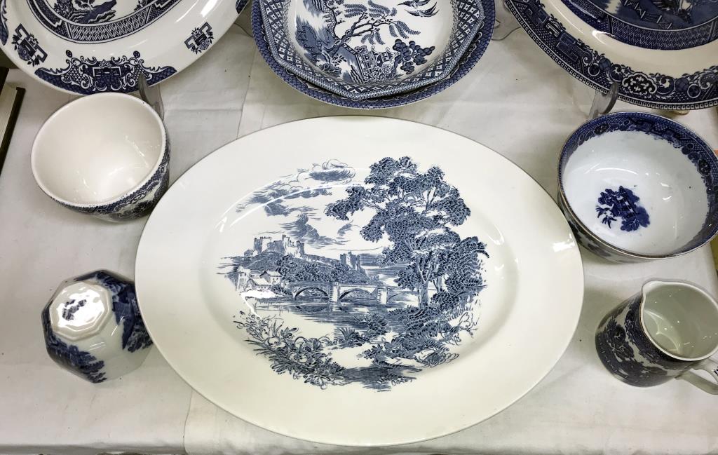 A quantity of blue & white plates including Willow & Enoch Wedgwood - Image 2 of 3