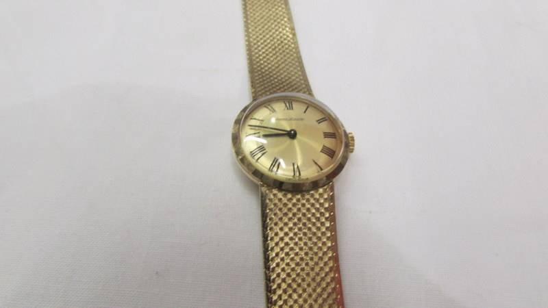 A Jaeger Le Coutre ladies all gold wrist watch, in working order. - Image 3 of 12