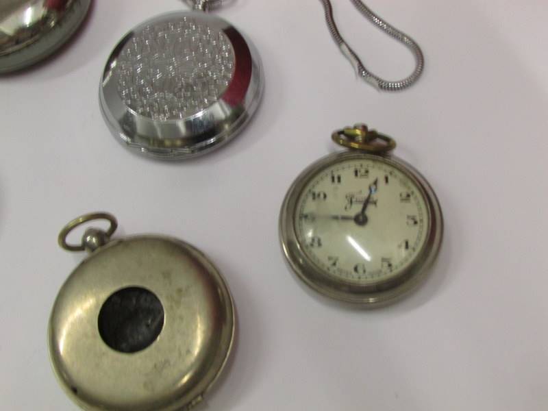 Two gold plated pocket watches and other pocket watches for spare or repair.. - Image 2 of 4