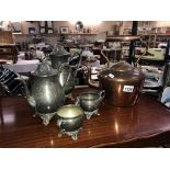 A copper kettle & a pewter tea/coffee set (coffee pot missing knob)