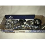Approximately 25 ladies wristwatches, 2 pendant watches,