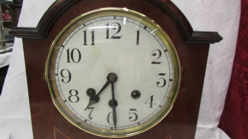 An 8 day chiming bracket clock, springs ok but chimes need attention. - Image 2 of 4