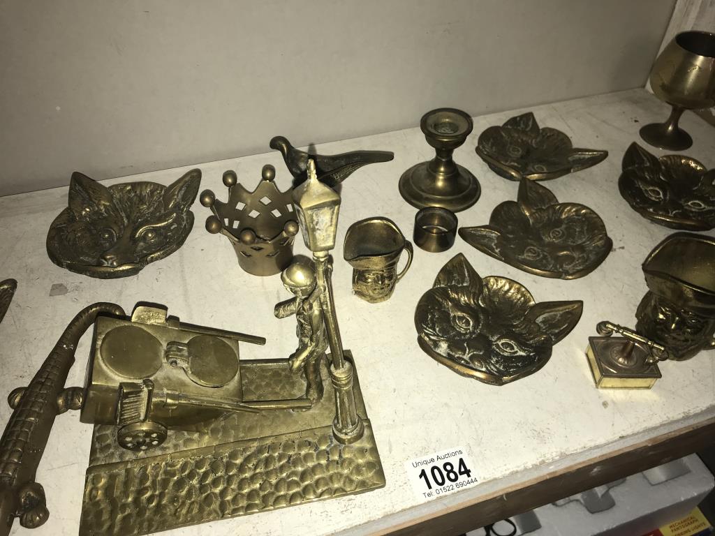 A selection of brassware including cat head, dishes & crocodile nut cracker etc. - Image 3 of 5