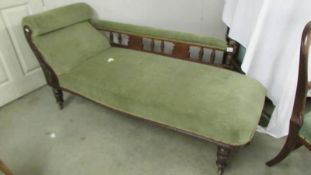 An Edwardian mahogany chaise longue. (Collect only).