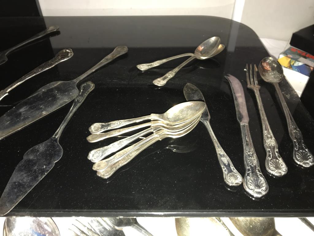 A large quantity of Kings pattern and other cutlery - Image 5 of 7