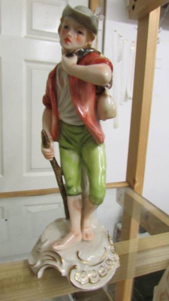 A set of six Goebel figurines. (Collect only). - Image 3 of 7