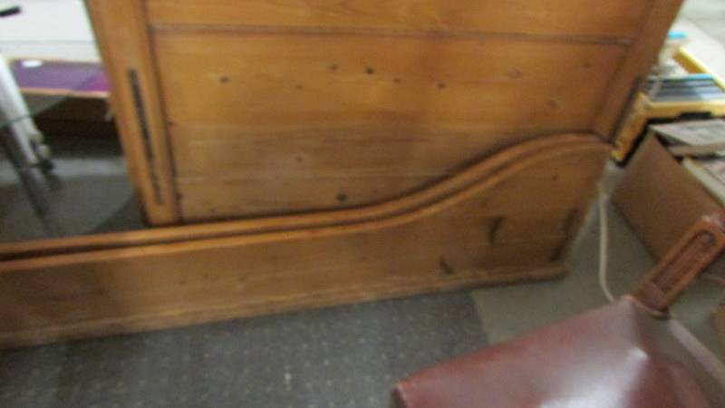 A pine sleigh bed complete with side rails. (Collect only). - Image 2 of 2