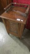 A mahogany coal cabinet (missing liner) (Collect only).