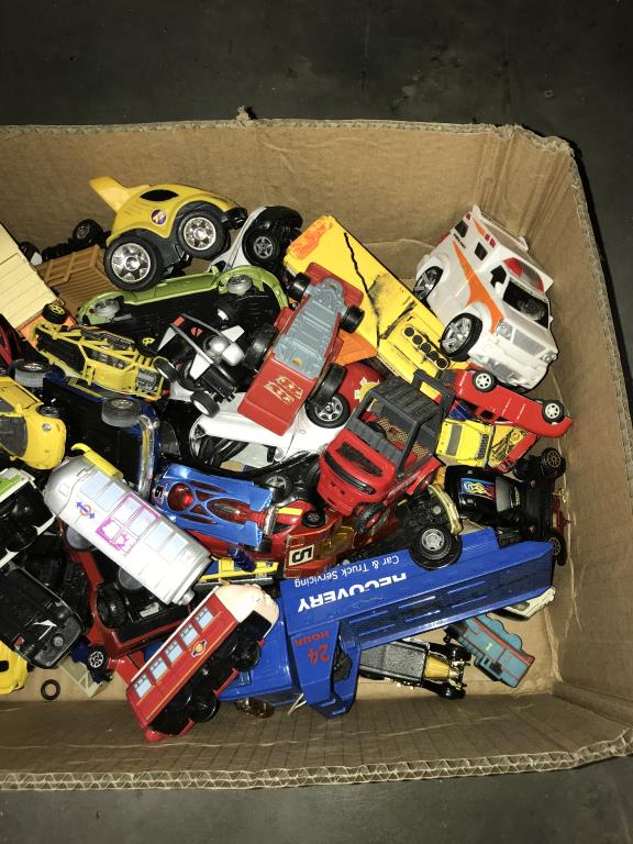 A quantity of play worn diecast toys including Hot Wheels, Matchbox etc. - Image 3 of 3