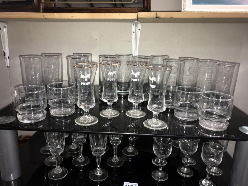 A good quantity of drinking glasses, in sets of 4's, - Image 2 of 5