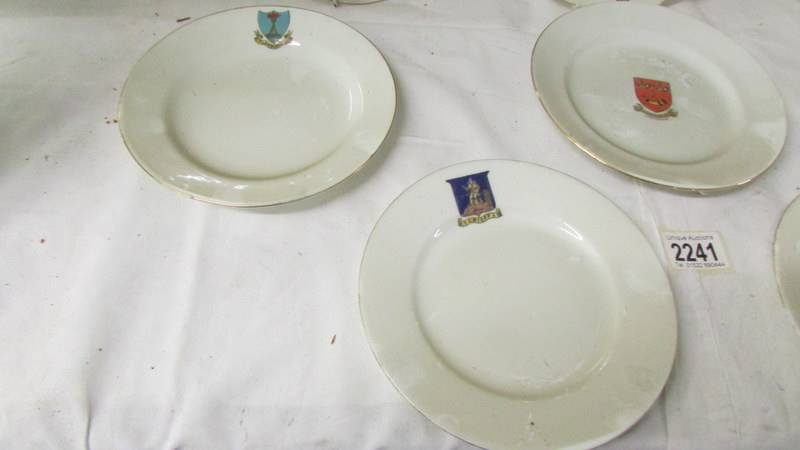 Twelve W H Goss crested tea plates. - Image 5 of 5