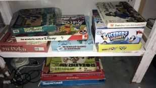 An interesting lot of vintage games (unchecked for completion)