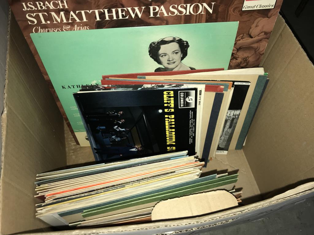 A quantity of LP's and singles in 2 boxes - Image 3 of 14