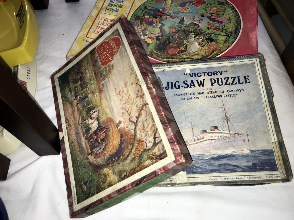 4 vintage wooden jigsaws and a round Walt Disney jigsaw completeness unknown - Image 3 of 4