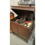 An Excelgram cabinet gramaphone with 78 rpm records (Collect only)