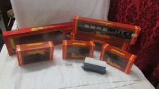 A quantity of boxed Hornby & Triang OO/HO coaches including R451, Queens coach, R 468,