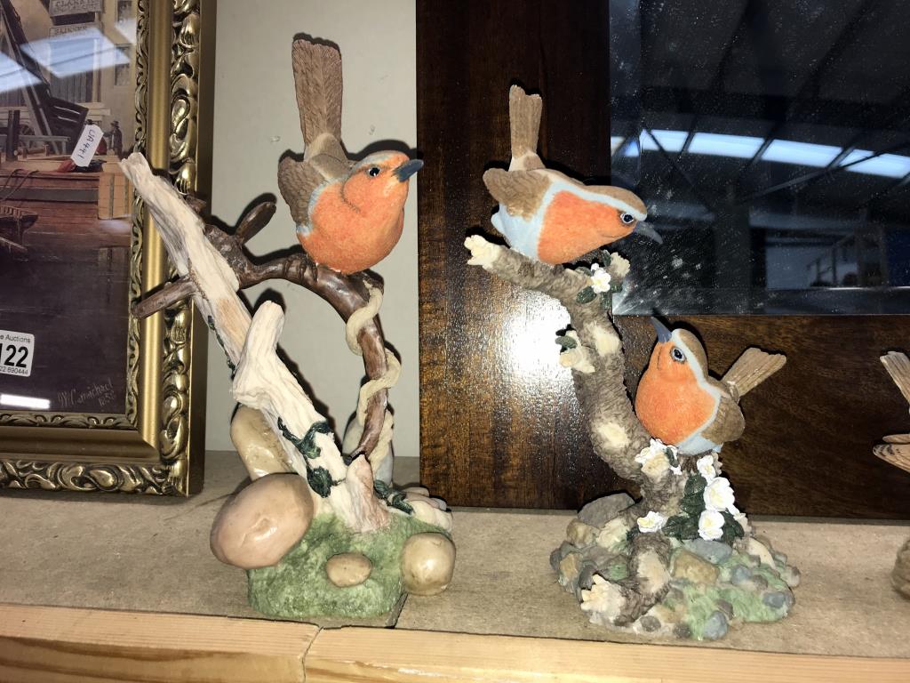 A quantity of resin and pottery garden bird ornaments - Image 2 of 6